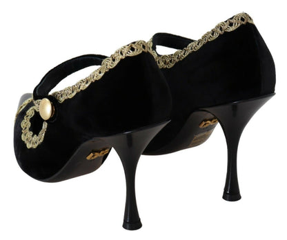 Elegantes zapatos de tacón de terciopelo negro con bordados dorados de Dolce &amp; Gabbana