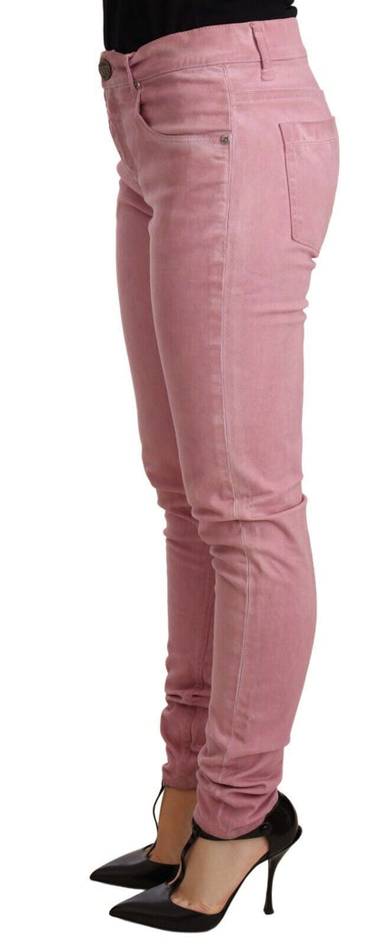 Jeans de mezclilla rosa ajustados elegantes de Acht