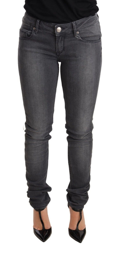 Chic Acht Skinny Denim med låg midja