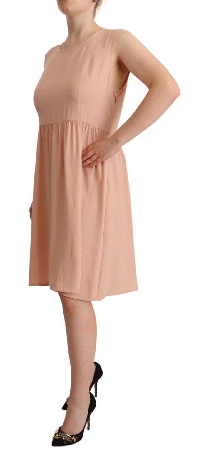 Vestido recto elegante sin mangas en color beige de Twinset