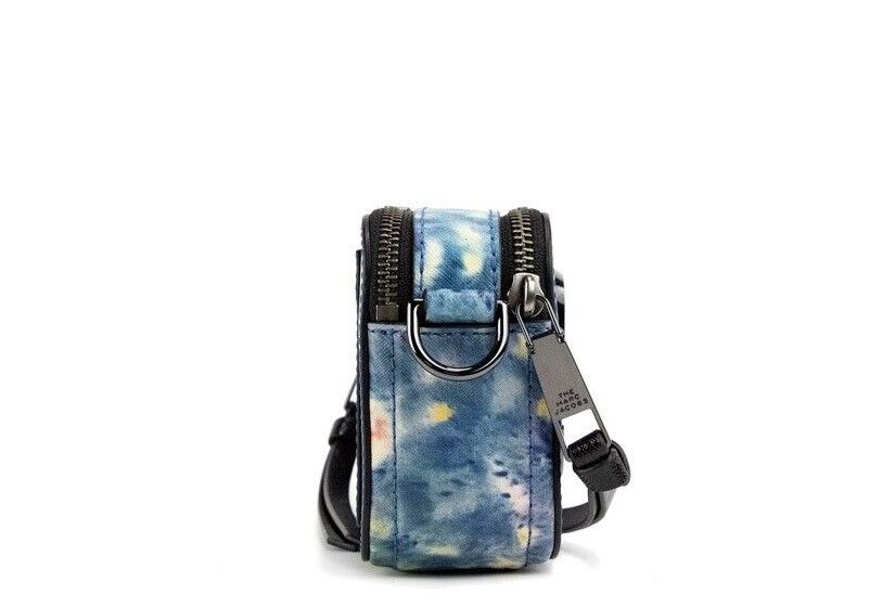 Bolso de hombro de piel con estampado de acuarela azul de Marc Jacobs The Snapshot