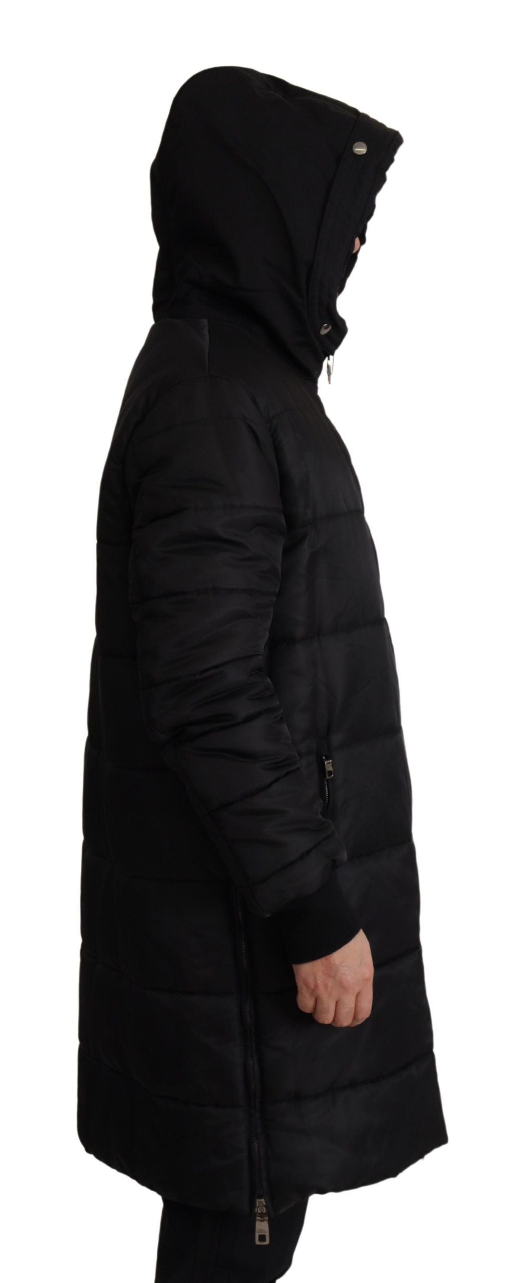 Chaqueta de invierno elegante tipo parka con capucha negra de Dolce &amp; Gabbana