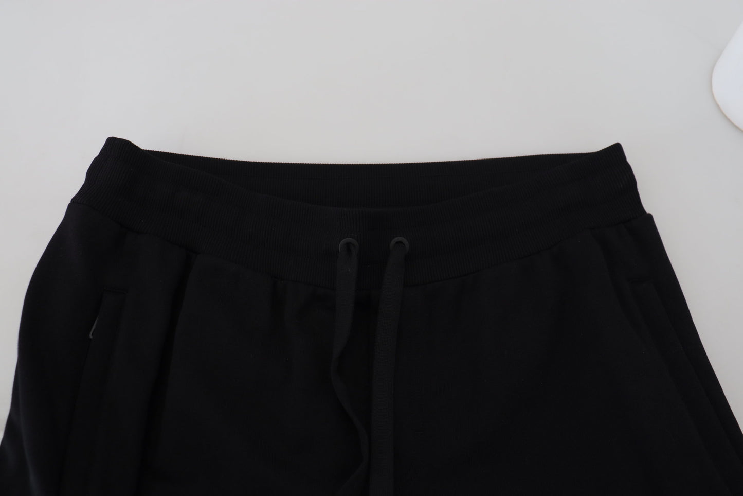 Dolce &amp; Gabbana Eleganta svarta joggingbyxor i bomull