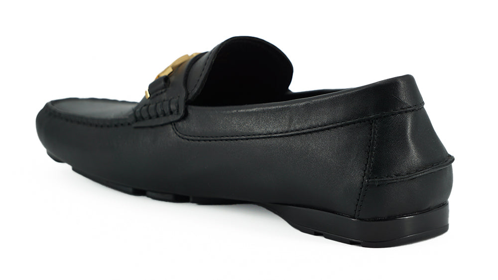 Mocasines elegantes de piel de becerro negra para hombre de Versace