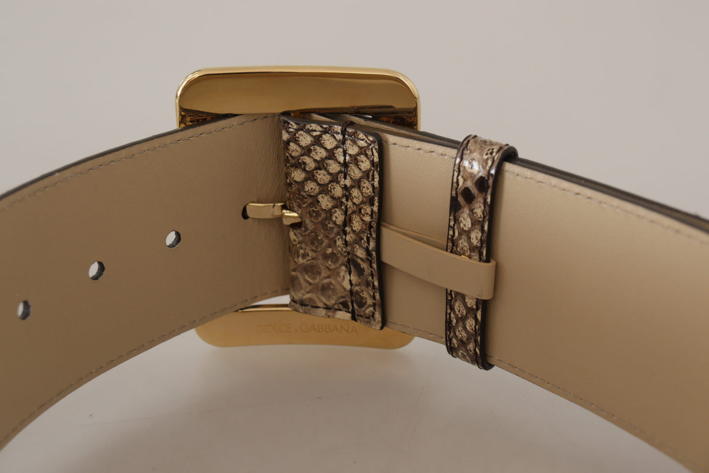 Dolce & Gabbana Elegant Leather Belt with Engraved Buckle