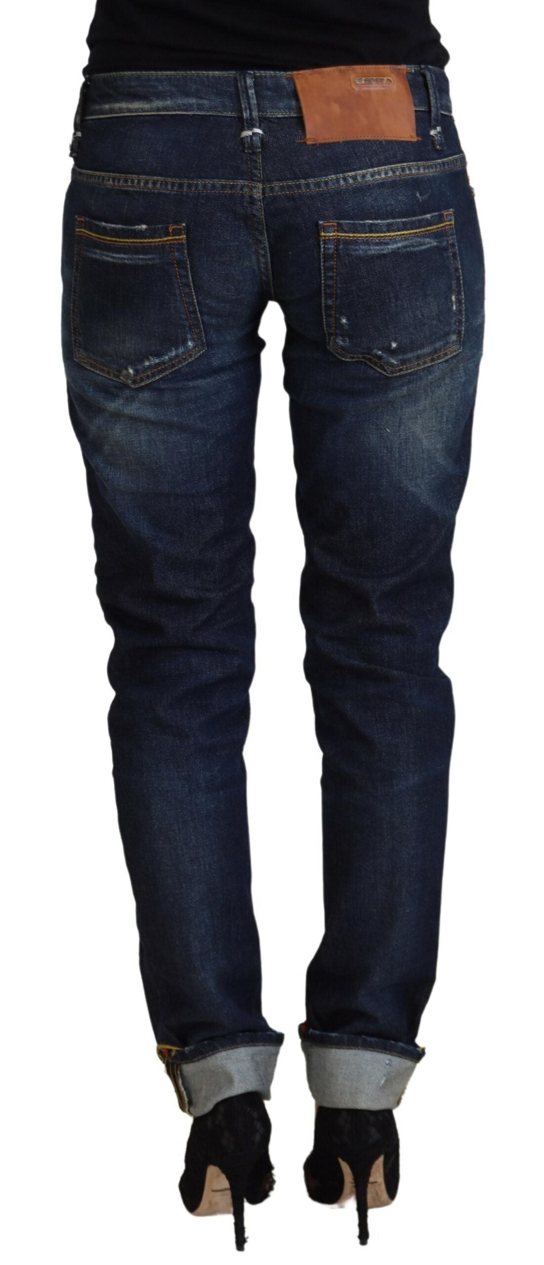 Acht Elegant Slim Fit jeansbyxor med låg midja