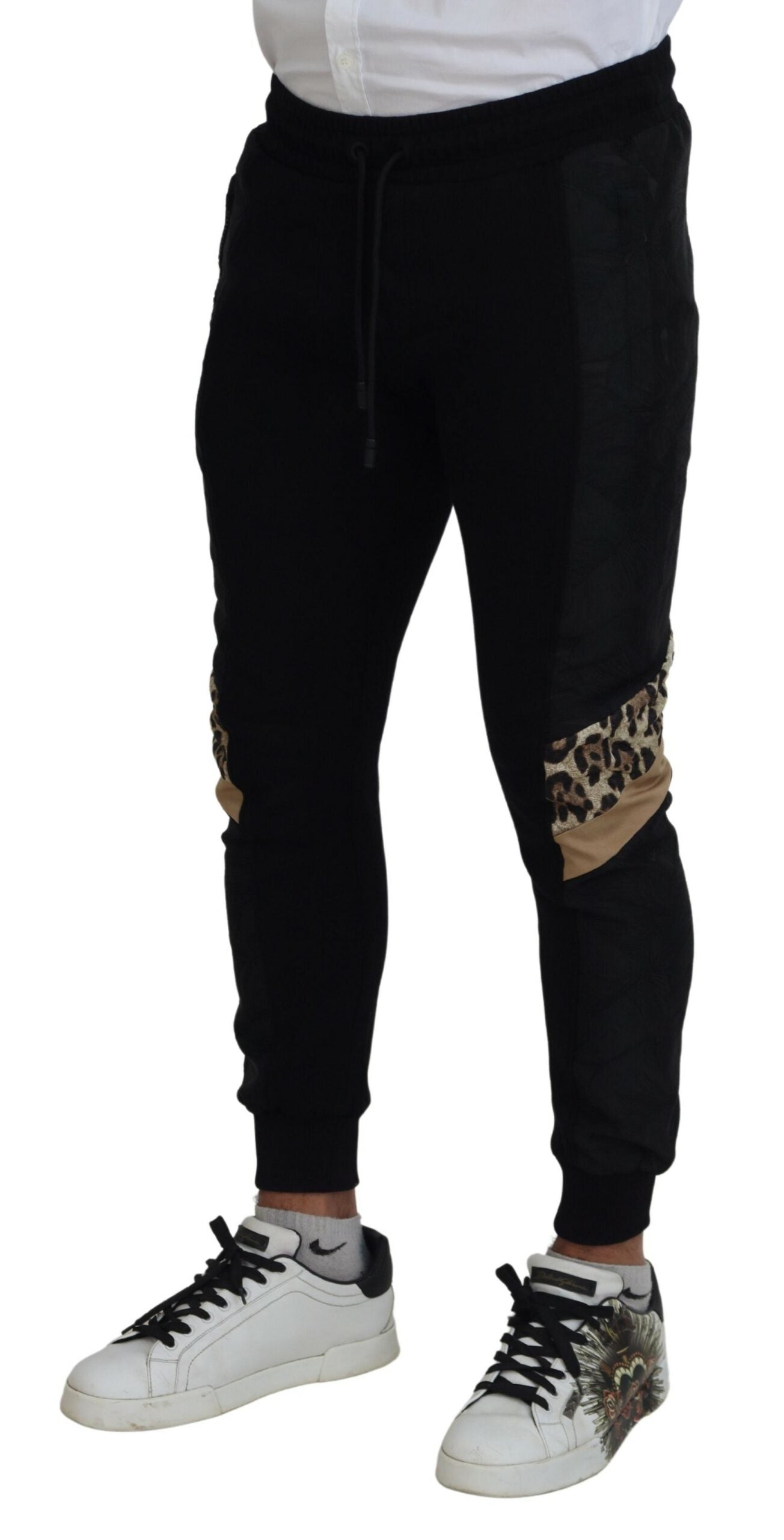 Pantalones jogger negros elegantes de Dolce &amp; Gabbana para el hombre moderno