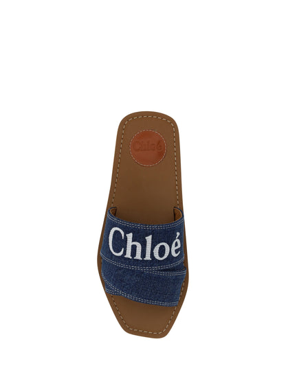 Sandalias tipo chanclas Chloé Sunptuous Cotton Woody en azul vaquero