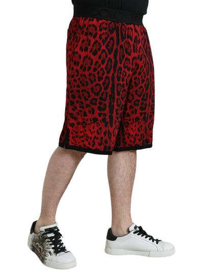 Bermudas de viscosa con estampado de leopardo rojo de Dolce &amp; Gabbana