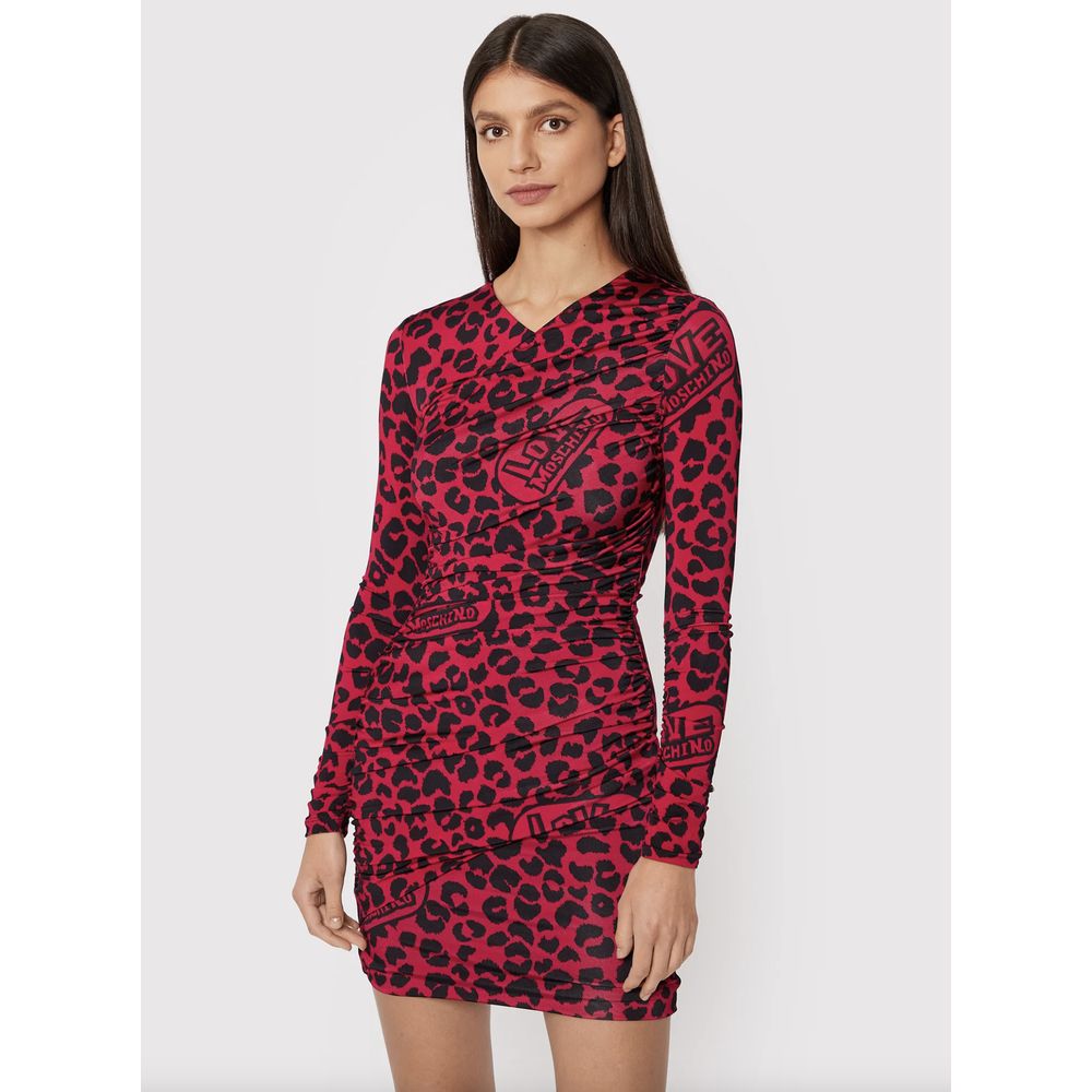 Vestido elegante con textura de leopardo en rosa y negro de Love Moschino