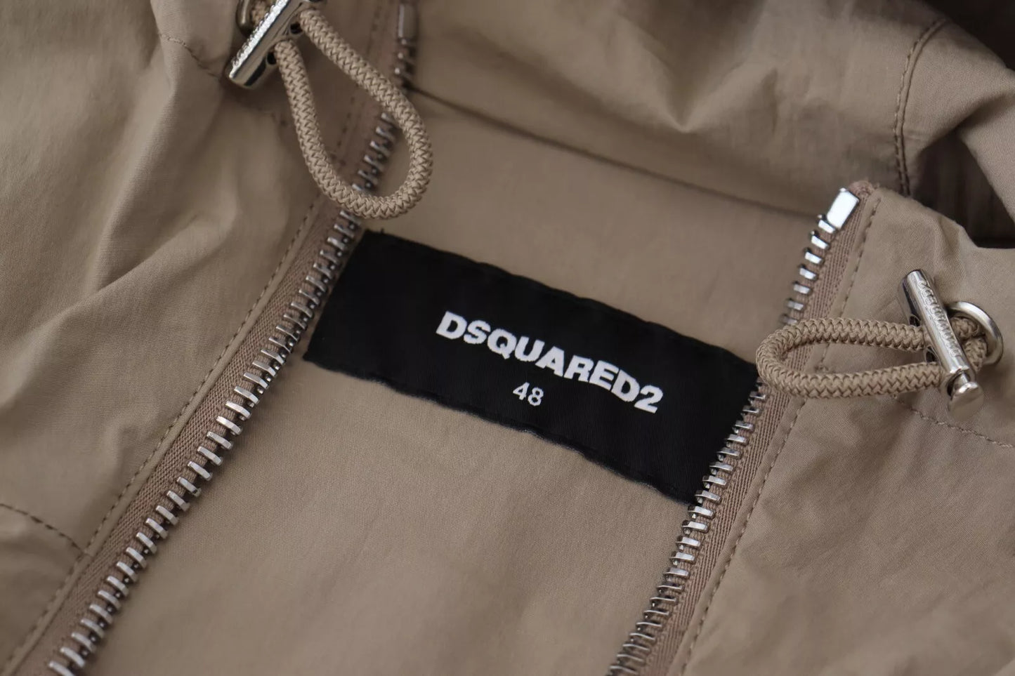 Dsquared² brungrå ärmjacka med huva och hel dragkedja