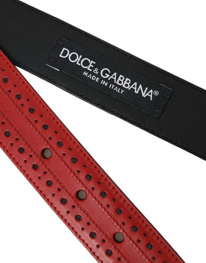 Cinturón de piel perforada con hebilla de metal roja de Dolce &amp; Gabbana para hombre