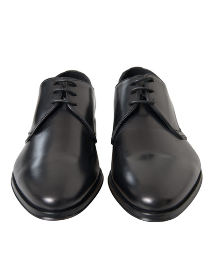 Zapatos de vestir formales Derby de cuero negro de Dolce &amp; Gabbana para hombre