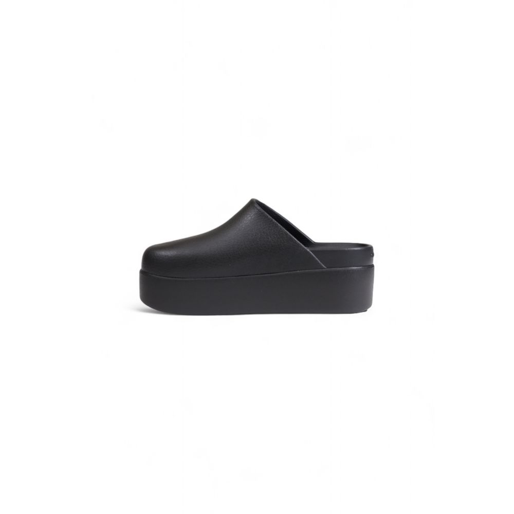 Crocs Black Synthetic Sandal